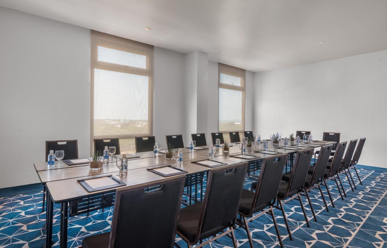 Seda Capitol Central Hotel Bacolod Zewnętrze zdjęcie