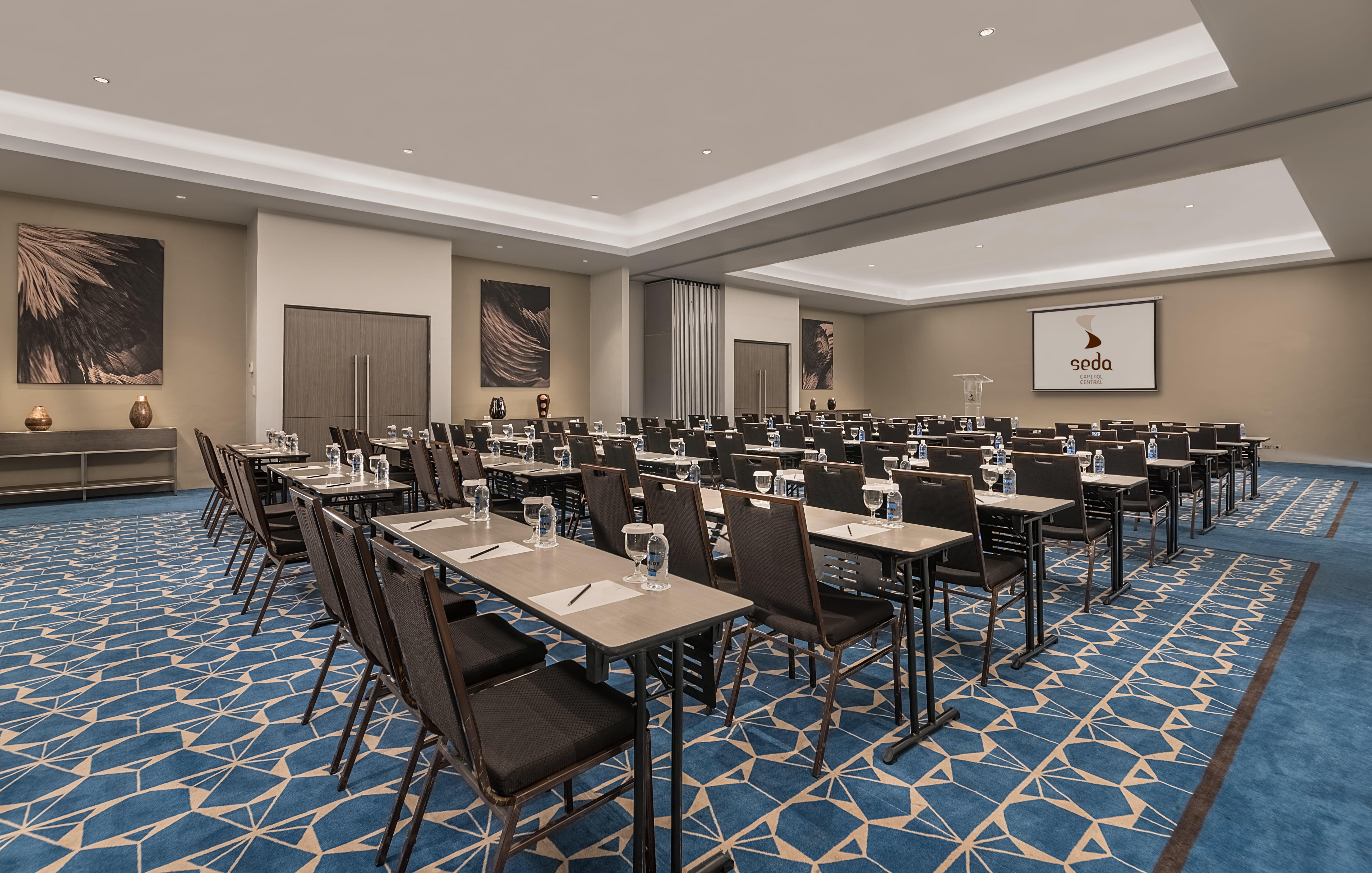 Seda Capitol Central Hotel Bacolod Zewnętrze zdjęcie